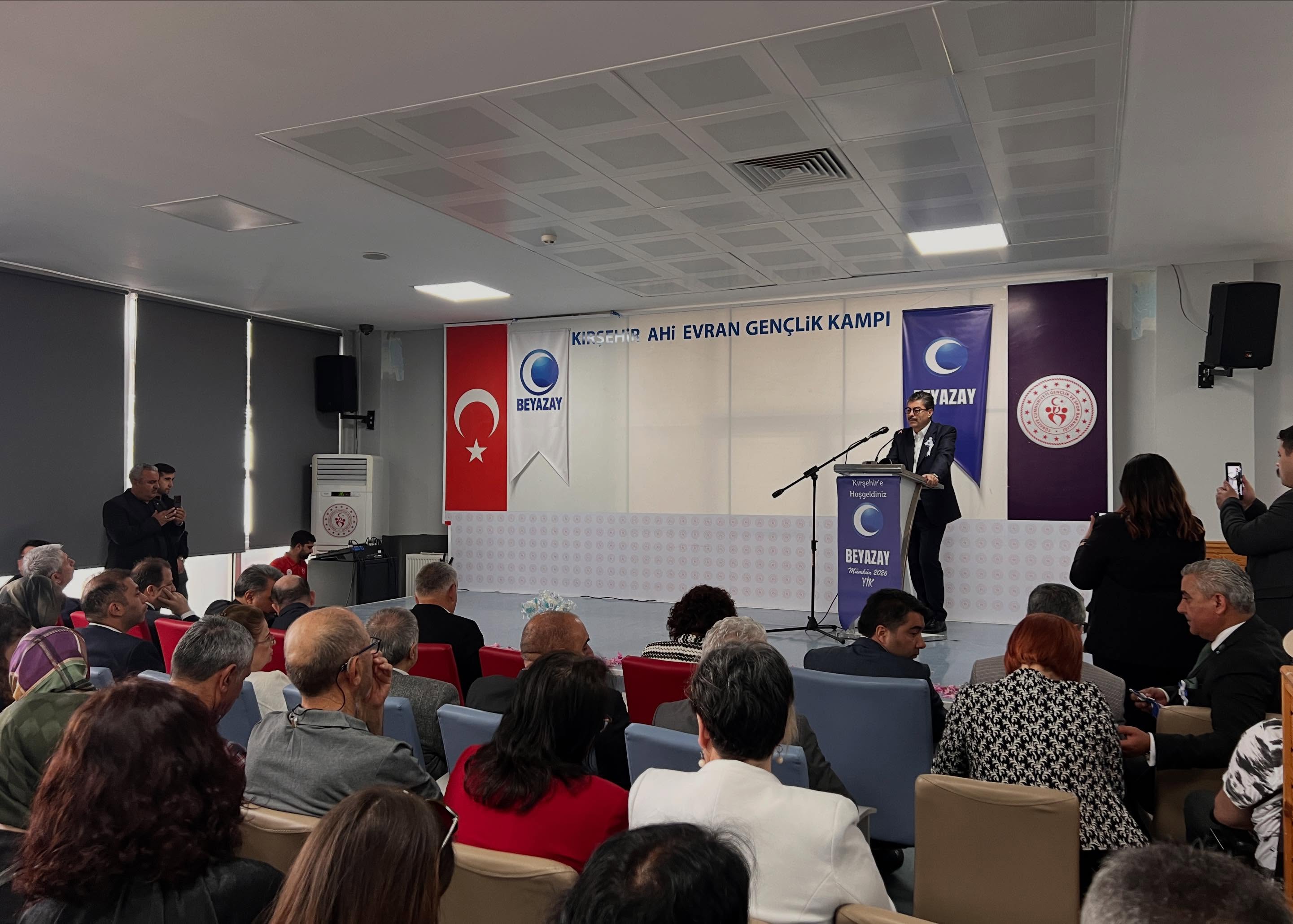 Milletvekili Necmettin Erkan, Beyazay Derneği Yurt İçi Kurullar Toplantısı’na Katıldı