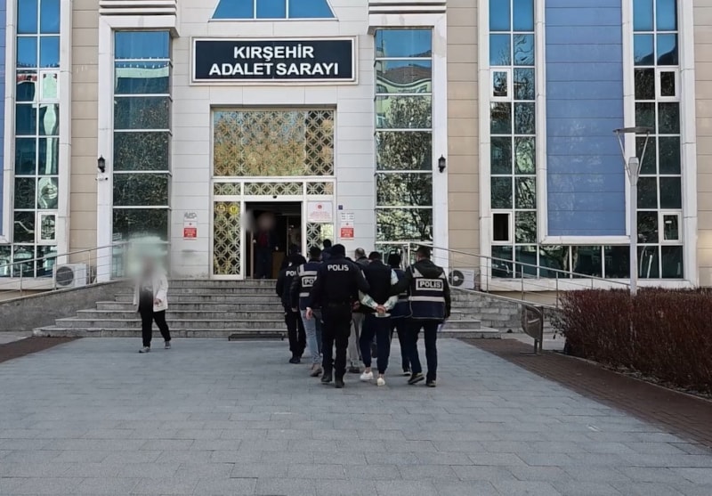 Kırşehir Merkezli Dolandırıcılık Operasyonunda 4 Şüpheli Tutuklandı