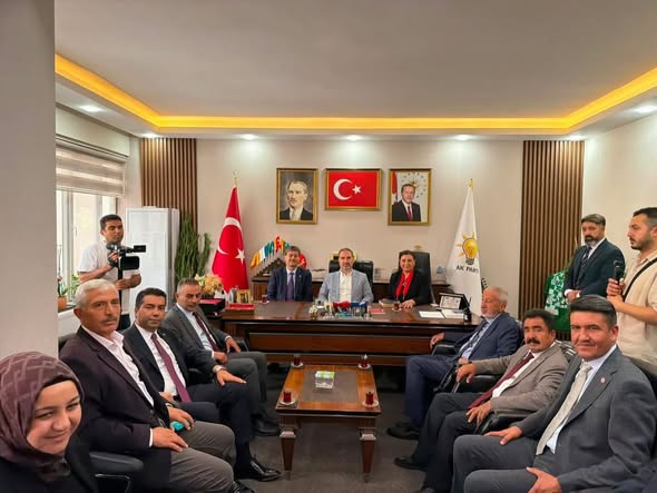 Kırşehir’de Teşkilat Zirvesi! Gelecek Dönemin Stratejileri Görüşüldü