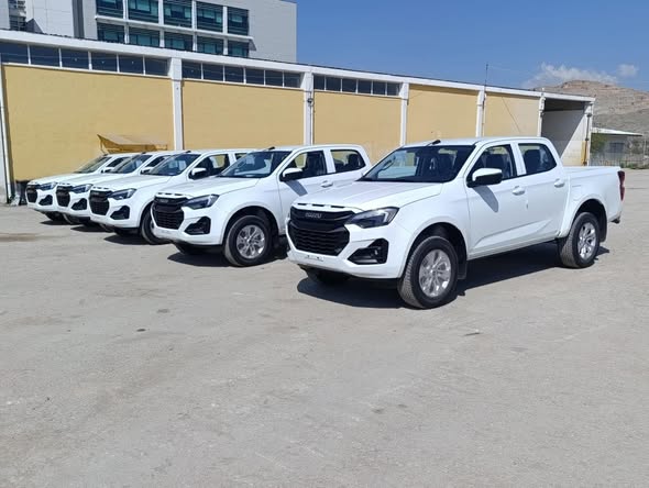 Kırşehir İl Özel İdaresi’nin Araç Filosuna 5 Yeni Pikap Katıldı