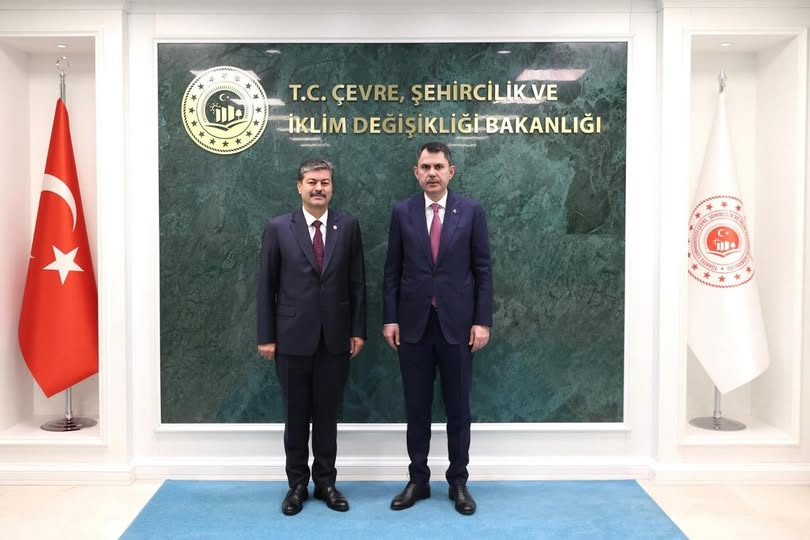 Kırşehir’e Dev Destek Paketi! İl Özel İdaresi ve Belediyelere Milyonlarca Liralık Hibe ve Araç Desteği