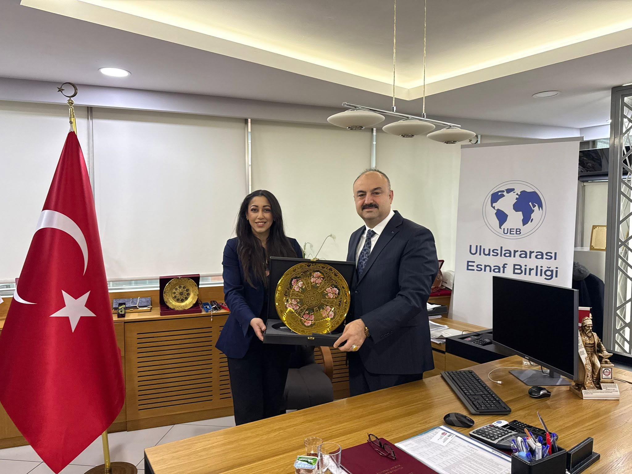 UEB’DEN TARİHİ ABD AÇILIMI: Türk Esnafı ve Tüccarı İçin Amerika’da Yeni Bir Dönem Başlıyor