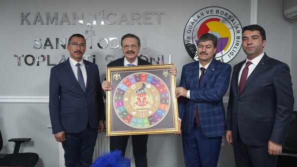 Kaman’da Sanayi ve Üretim Zirvesi: Milletvekili Erkan ve TOBB Başkanı Hisarcıklıoğlu Bir Araya Geldi!
