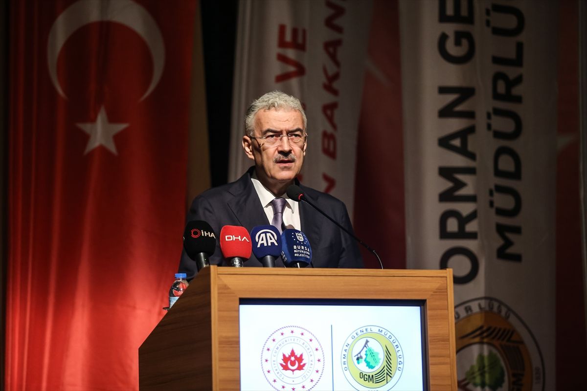 Orman Bakanlığı'ndan Yeni Strateji: Yangınlara Müdahale Süresi Dakikalara İniyor