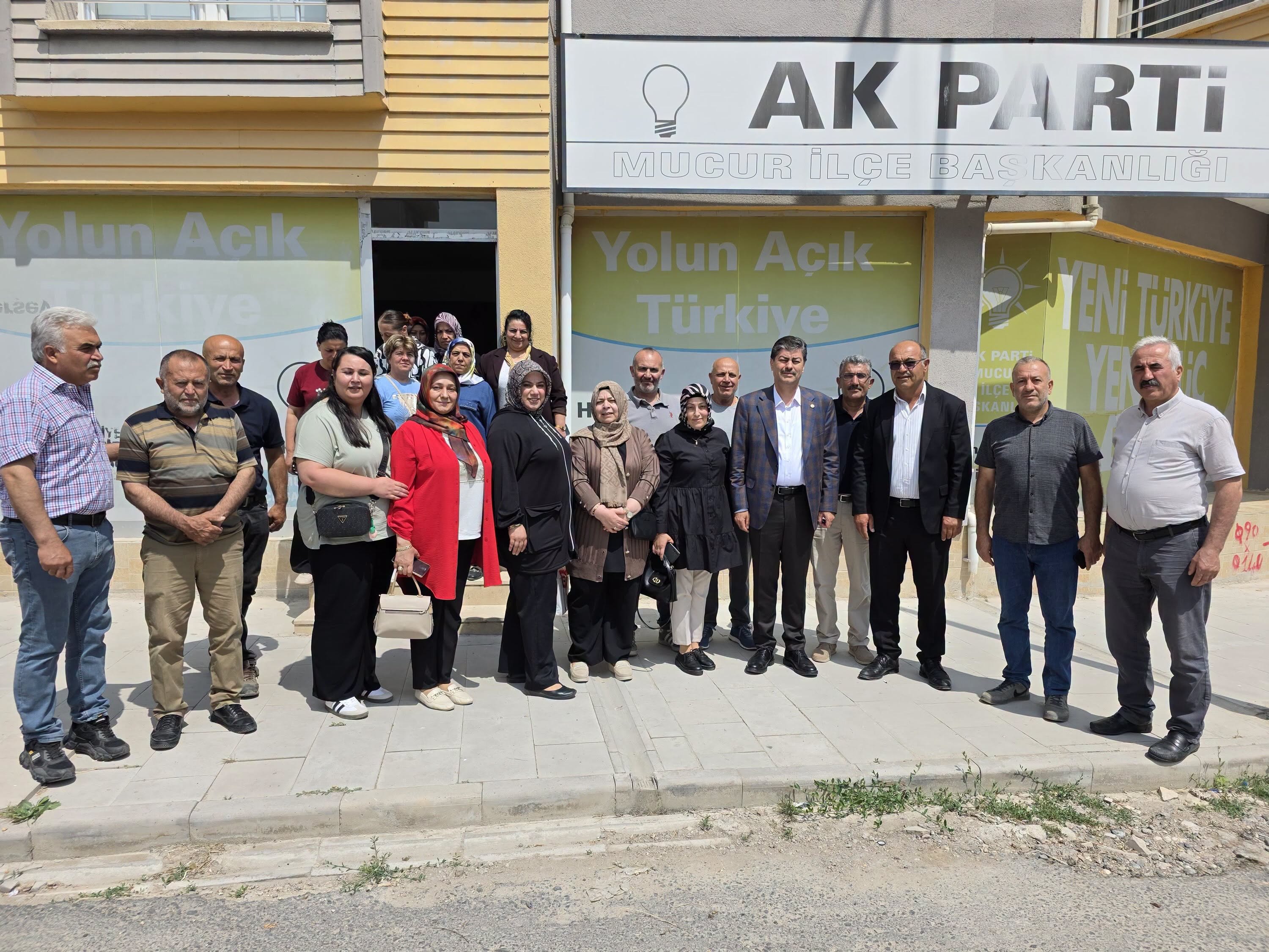 Necmettin Erkan Mucur’da Teşkilat Mensuplarıyla Buluştu