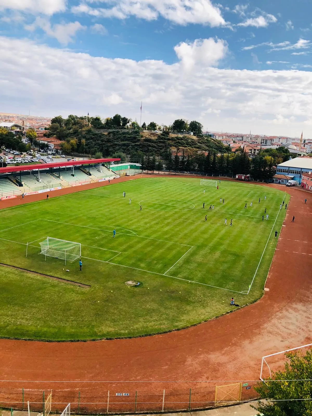 Şehir Dışındaki Statlar Çileye Dönüştü: "Anadolu Futbolunun Ruhu ve Taraftar Kültürü Yok Oluyor"
