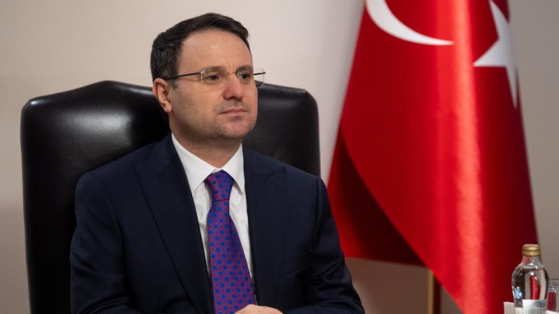 Bakan Gürlek’ten Türk Kızılay’a 150 Bin TL Bağış