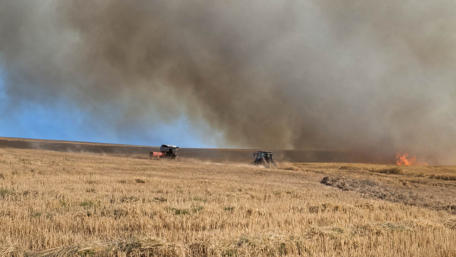Kırşehir’de Hasat Yangınları Alarmı: 4 Köyde Büyük Zarar
