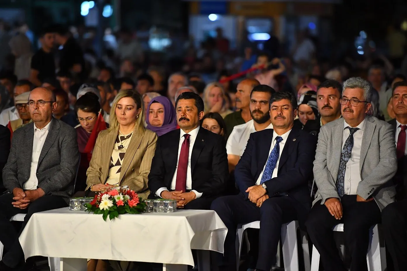 Ekicioğlu’ndan 15 Temmuz Mesajı: Demokrasiye Sahip Çıkmak Zorundayız
