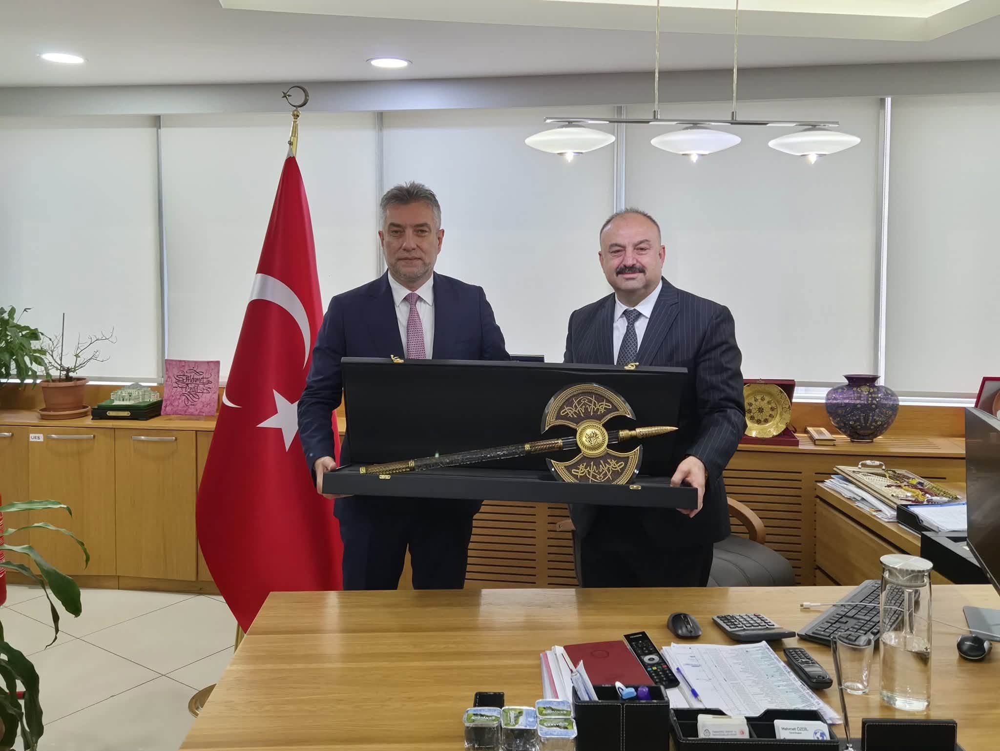 İçişleri Bakanlığı Müşaviri İlhan Ocaklı’dan UEB’ye Anlamlı Ziyaret