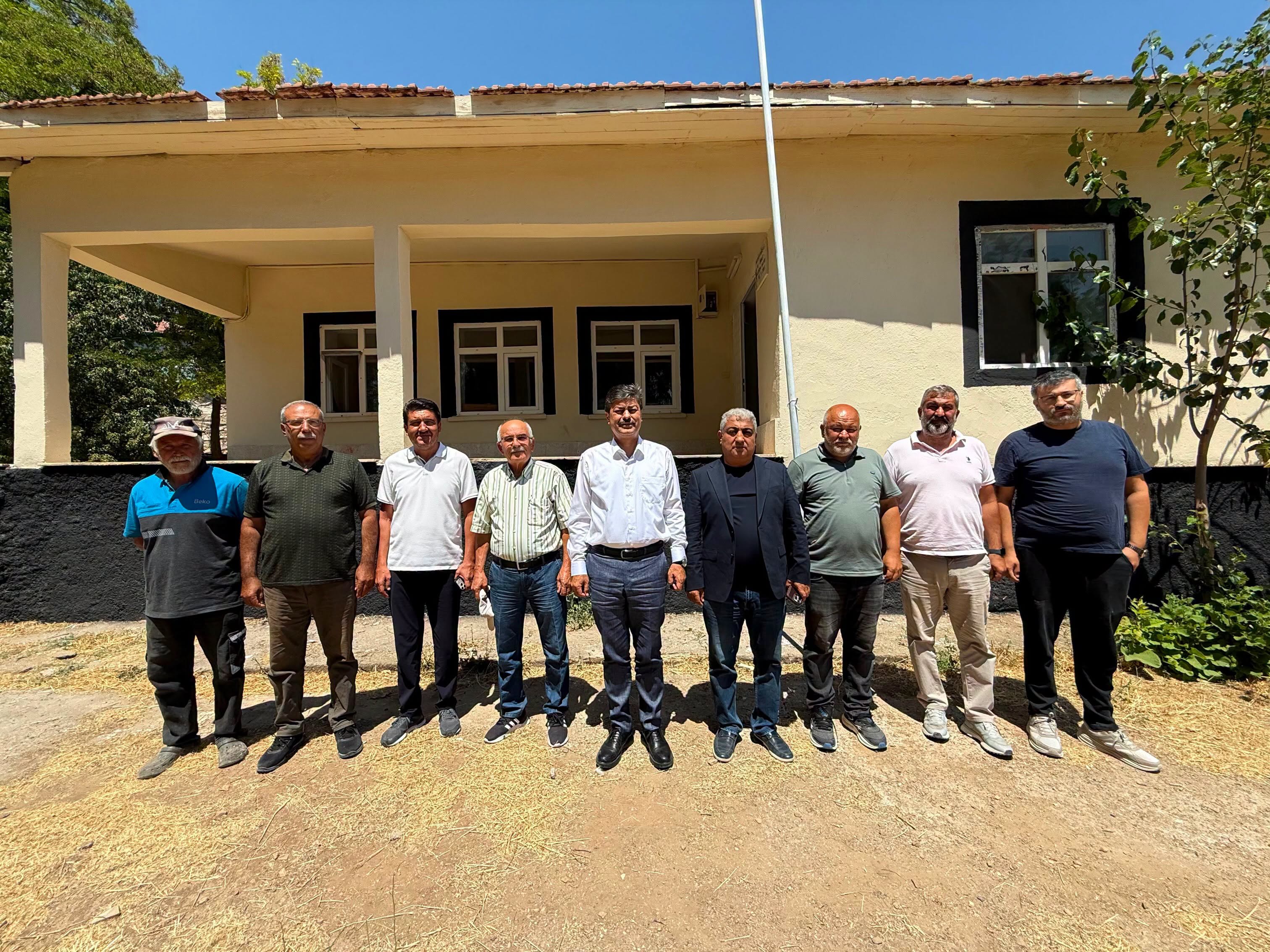 Kaman Sarıömerli’de Heyecan Yaratan Buluşma! Sahaya İndiler, Köyün Geleceğini Masaya Yatırdılar!
