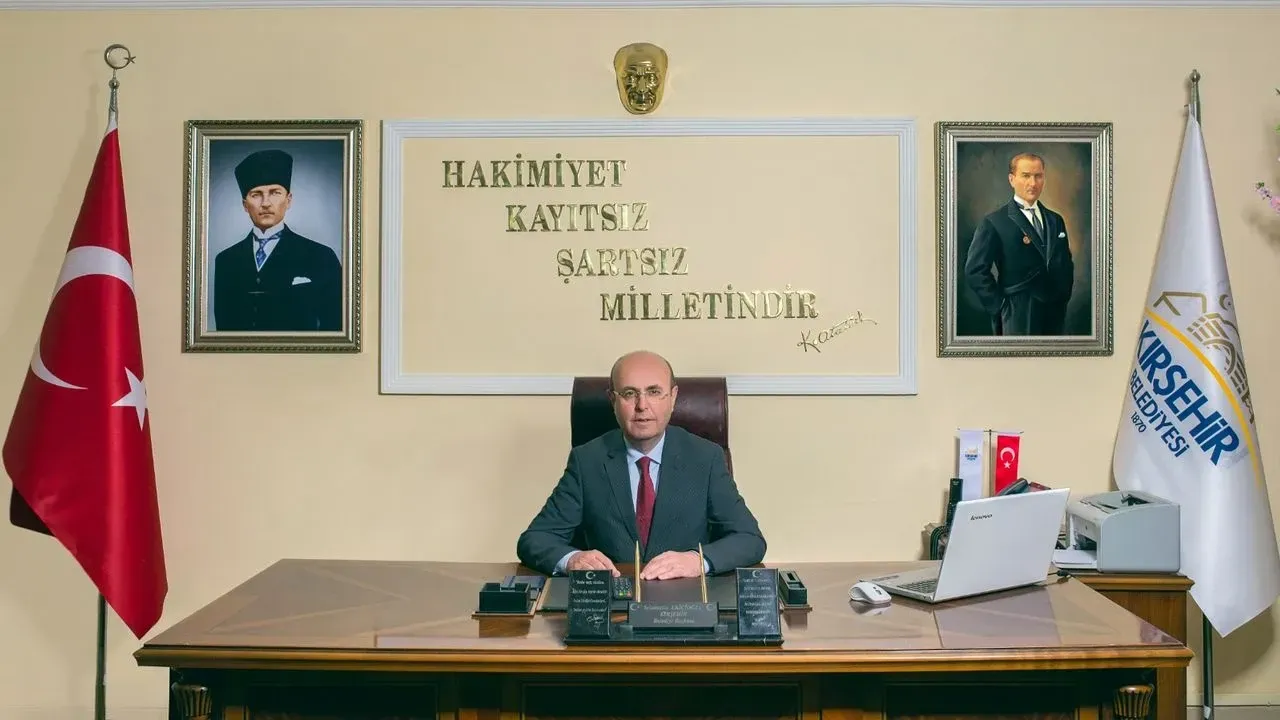 Üniversite Tercihi Yapacak Adaylara Kırşehir Mesajı: "Kültür Şehrimize Bekliyoruz"