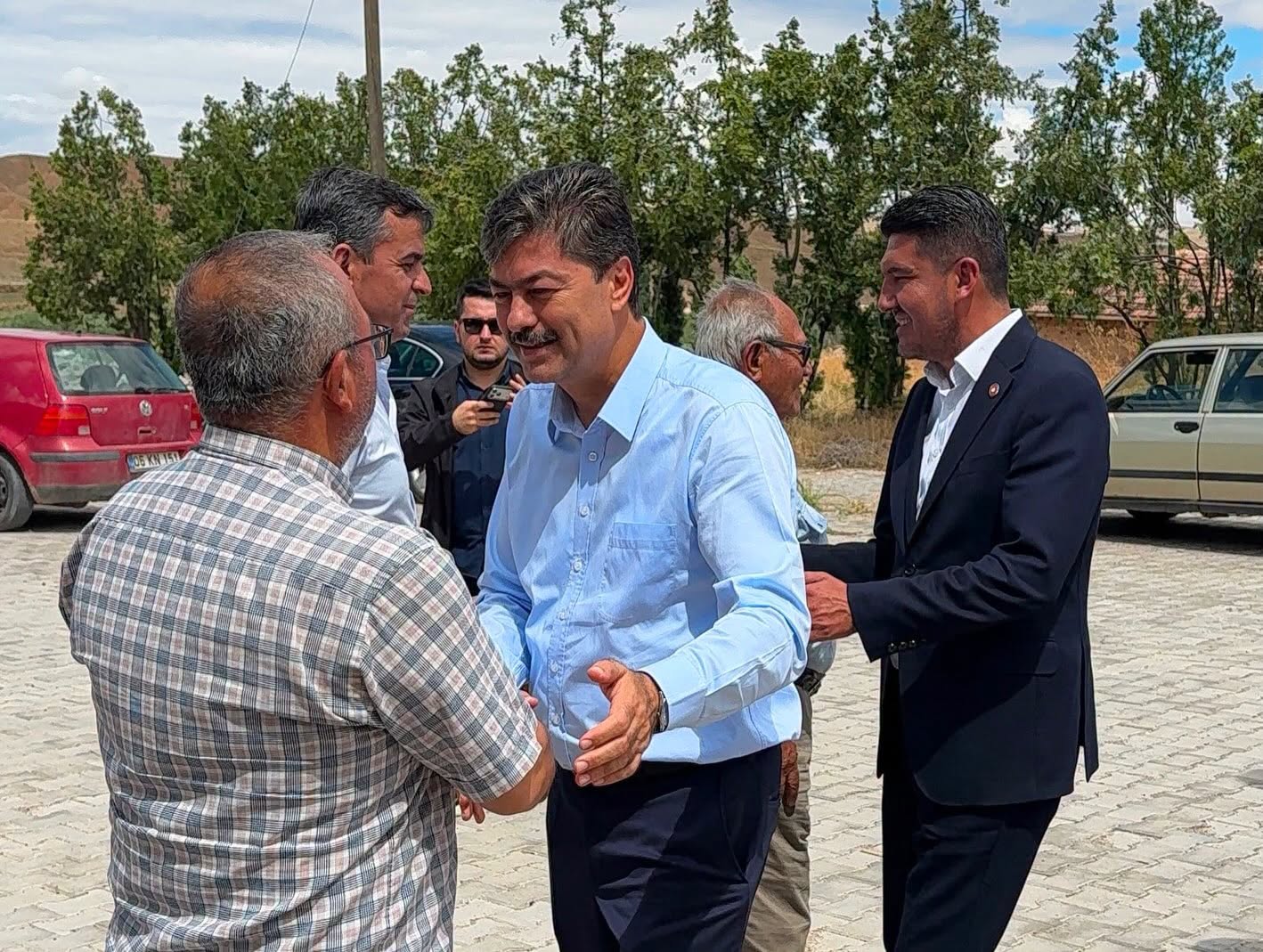 Kırşehir'de Dikkat Çeken Buluşma! Köy Halkının Talepleri Tek Tek Dinlendi