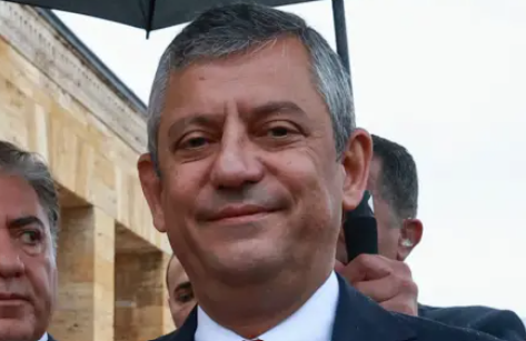 Bursa'da Yerel Siyasette Flaş Gelişme: CHP'li Belediyelerde İstifa