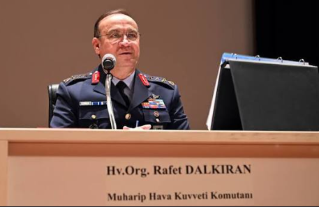 Hava Kuvvetleri Komutanlığı'na Atanan Orgeneral Rafet Dalkıran Kimdir? Kaç Yaşında ve Nereli?