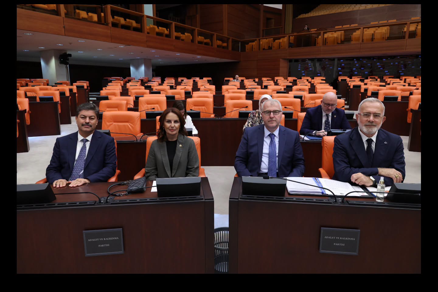 Necmettin Erkan TBMM'de Kritik Mesaisini Sürdürüyor! Gündemde Çocukları İlgilendiren Düzenleme Var