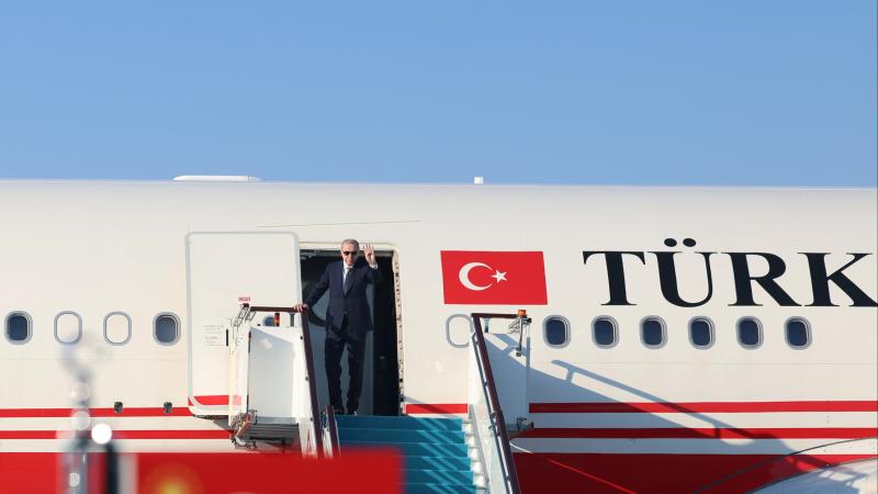 Cumhurbaşkanı Erdoğan Ankara'dan Uğurlandı: İstikamet Suudi Arabistan