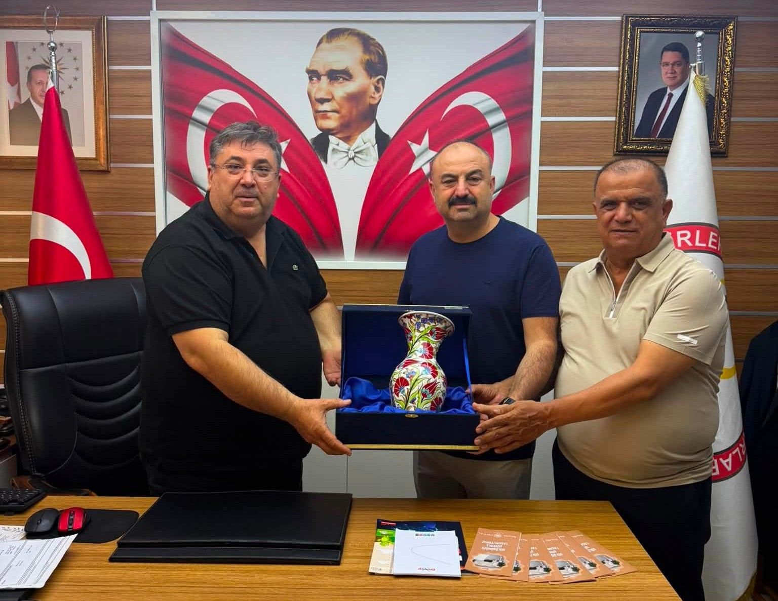 Uluslararası Esnaf Birliği Genel Başkanı Mehmet Özdil’den Antalya Ziyareti