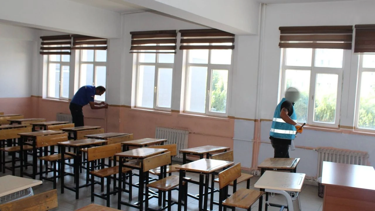 Hacı Fatma Erdemir Anadolu Lisesi Yeni Sezona Hazırlanıyor: Yükümlülerden Yenileme Mesaisi