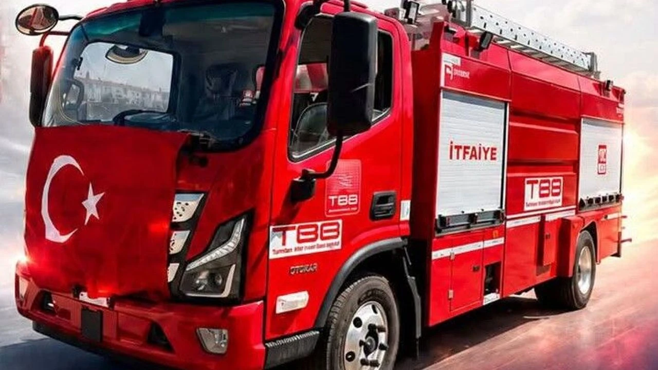 Kaman Belediyesi Filosunu Güçlendirdi: 3,5 Ton Su ve Teleskopik Aydınlatmalı Yeni Müdahale Aracı
