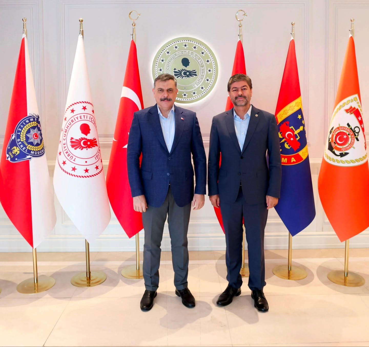 NECMETTİN ERKAN KIRŞEHİR’İN GÜVENLİĞİ İÇİN ÇALIŞIYOR: ÜÇ ÖNEMLİ PROJE İÇİN ANKARA’DA YOĞUN MESAİ