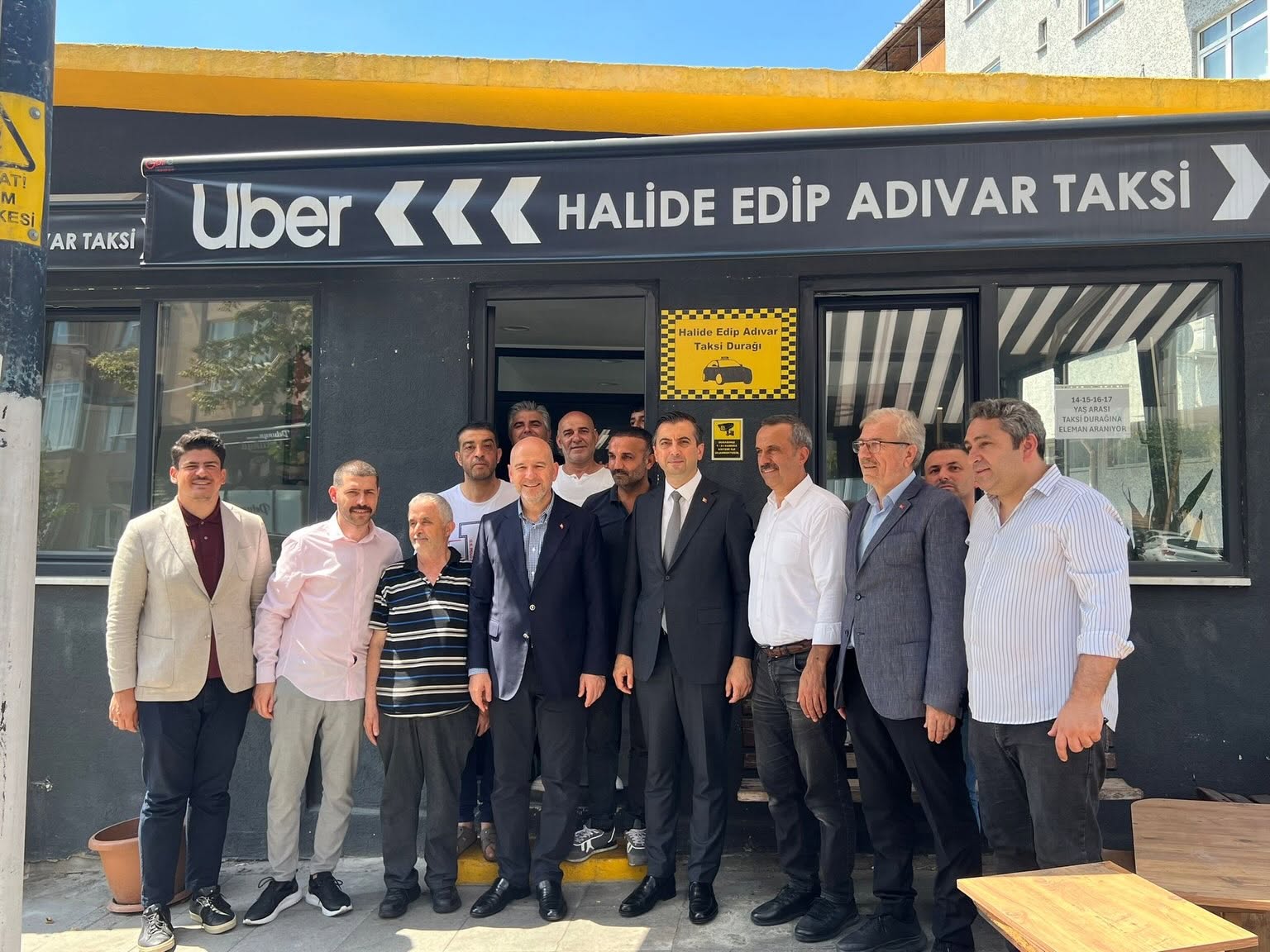 Şişli Sokaklarında Soylu Rüzgarı: Esnaf ve Sağlık Çalışanlarıyla Bir Araya Geldi