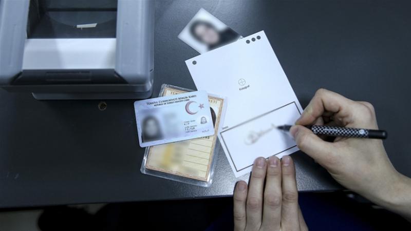 Usulsüz Türk Vatandaşlığı Şebekesine Operasyon: 72 Gözaltı