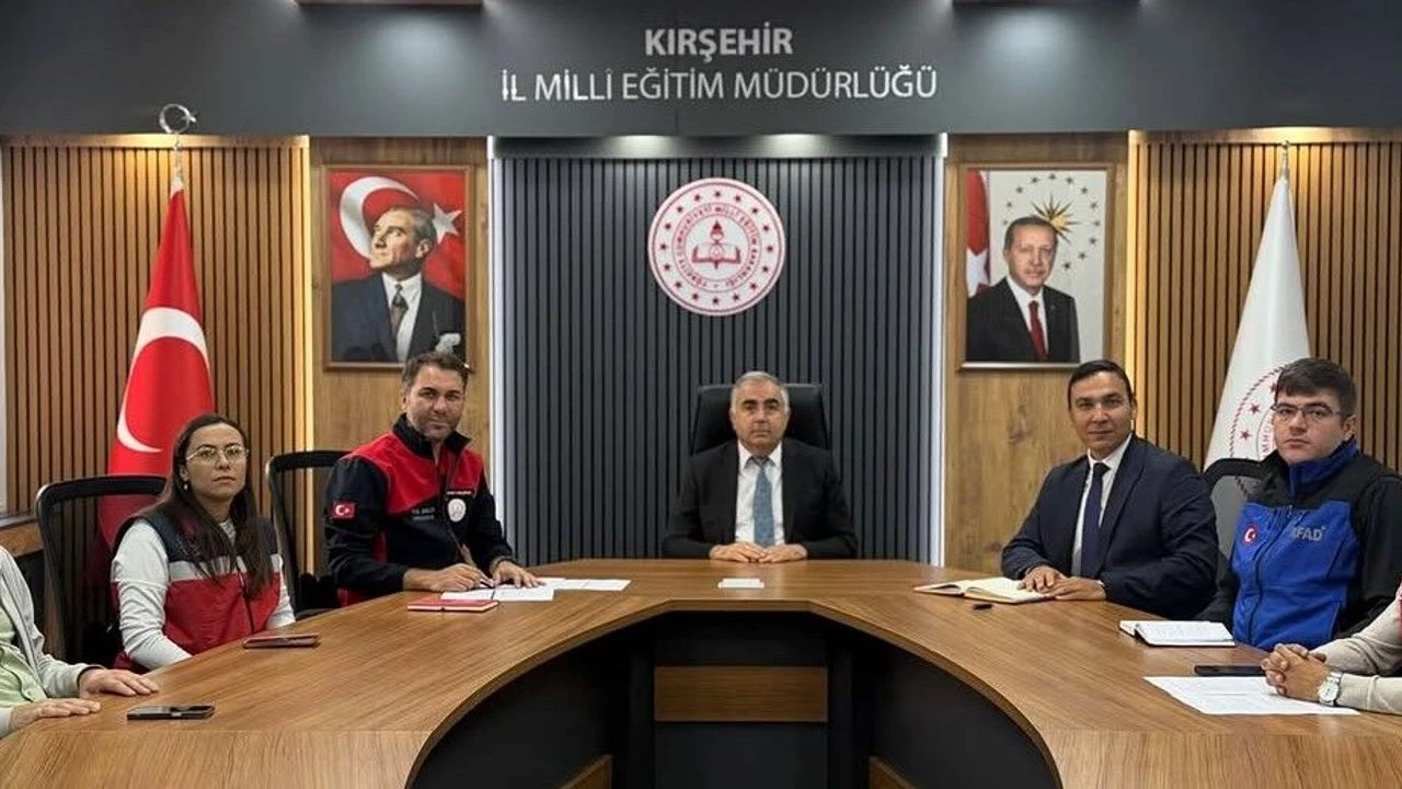 Kırşehir'de Liselerde Genç MEB AKUB Ekipleri Kurulacak