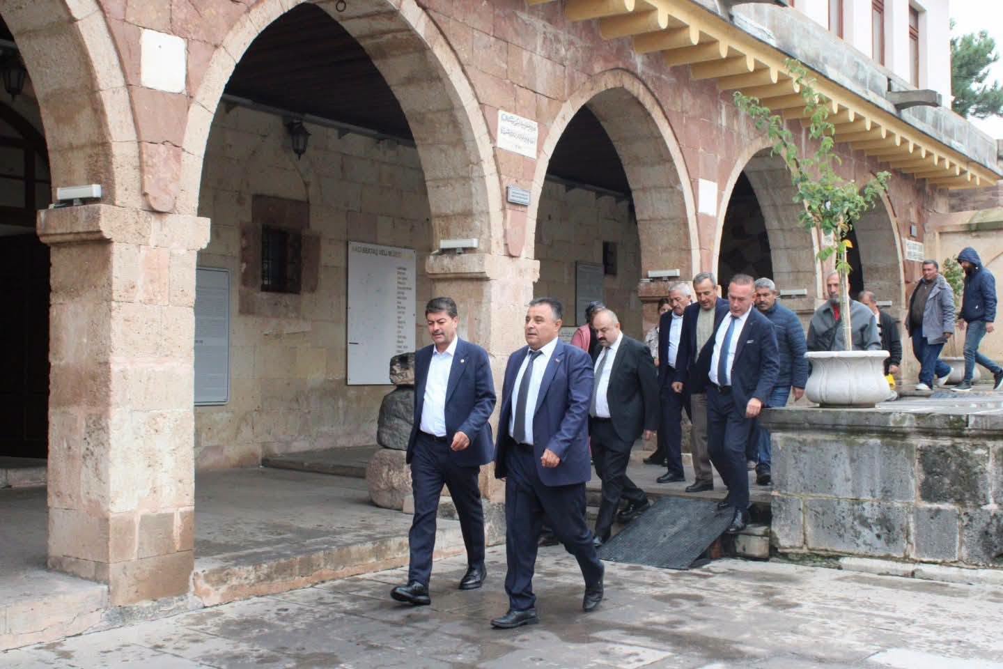 NECMETTİN ERKAN NEVŞEHİR VE HACIBEKTAŞ'TA GÖNÜLLERE DOKUNDU