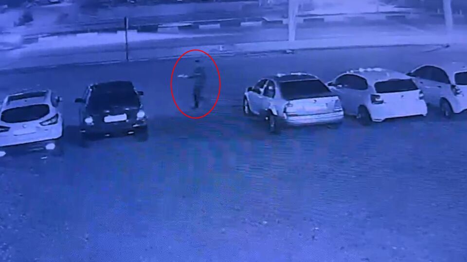 Antalya Serik'te Oto Galerideki 6 Otomobili Ateşe Verdiği Belirtilen Şüpheli Tutuklandı