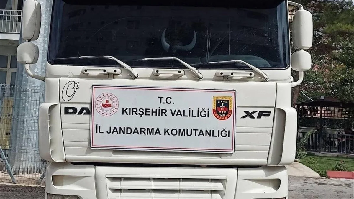 Kırşehir’de Şasesi Değiştirilen Tır Yol Kontrolünde Yakalandı
