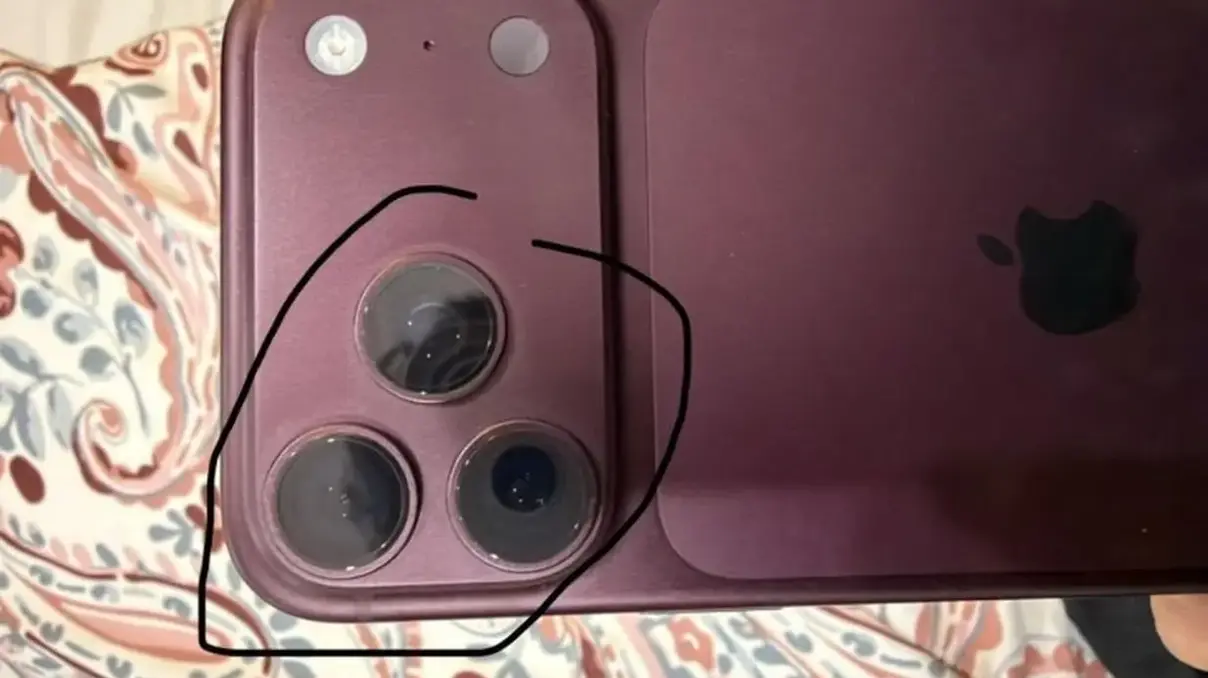 iPhone 18 Pro’nun Bordo Modellerinde Boya Atma ve Renk Solması Şikâyetleri Artıyor