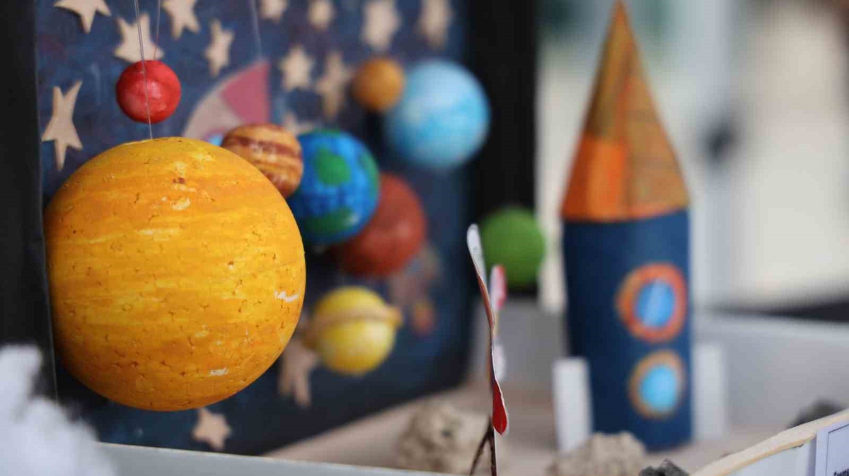 Kırşehir’de Cacabey Medresesi Önünde Bilim ve Astronomi Etkinliği Düzenlendi